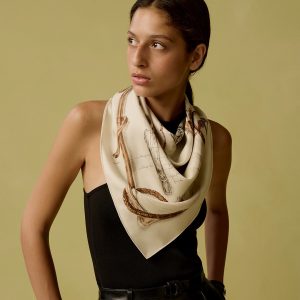 Alternative view of Hermes A propos de Bottes Forever Scarf 90 100% Silk H001371S 01