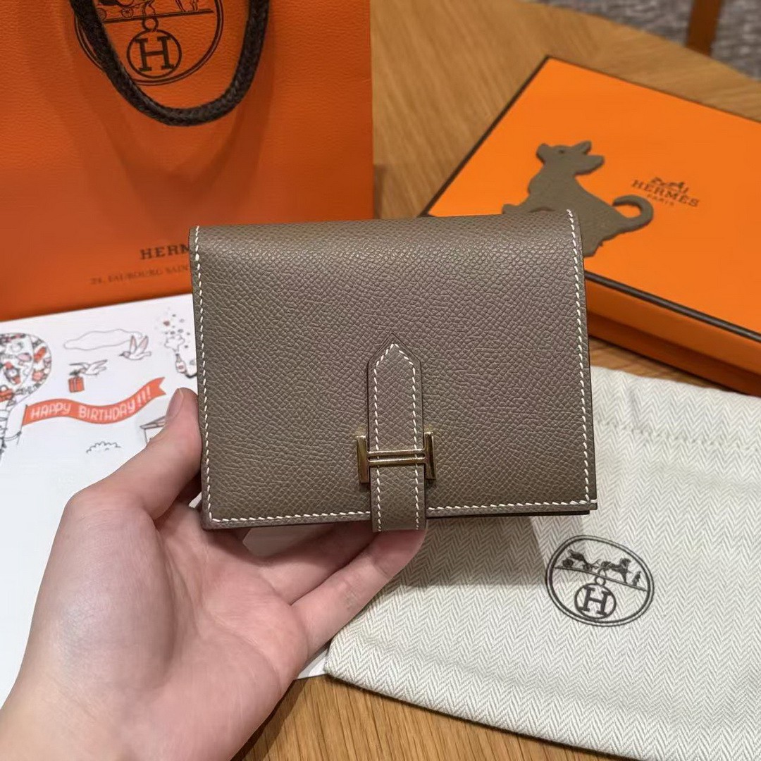 Hermes Bearn Compact Wallet Handmade In Epsom Calfskin Leather Gold Hardware ck18 Etoupe H039790CC18 - Image 2
