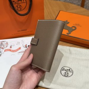 Hermes Bearn Compact Wallet Handmade In Epsom Calfskin Leather Gold Hardware ck18 Etoupe H039790CC18 - Image 9