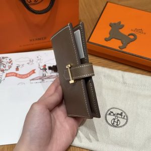 Hermes Bearn Compact Wallet Handmade In Epsom Calfskin Leather Gold Hardware ck18 Etoupe H039790CC18 - Image 8