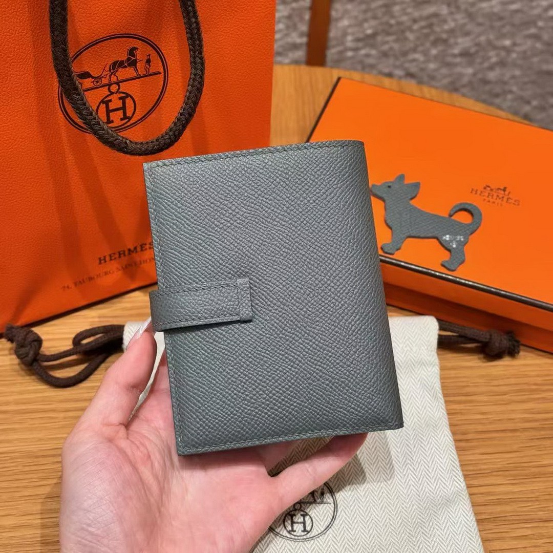 Hermes Bearn Compact Wallet Handmade In Epsom Calfskin Leather Silver Hardware 0L Girs Meyer - Image 16