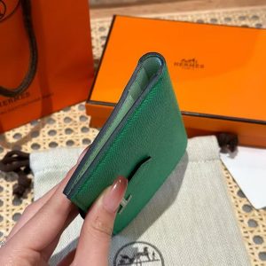 Hermes Bearn Compact Wallet Handmade In Epsom Calfskin Leather Silver Hardware OZ Comics OS Vert Fizz - Image 15