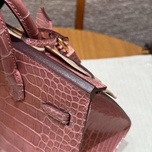Hermes Birkin 20 Bag 1Q Rose Confetti Handmade In Bright American Alligator Leather Gold Hardware - Image 23