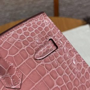 Hermes Birkin 20 Bag 1Q Rose Confetti Handmade In Bright American Alligator Leather Gold Hardware - Image 10