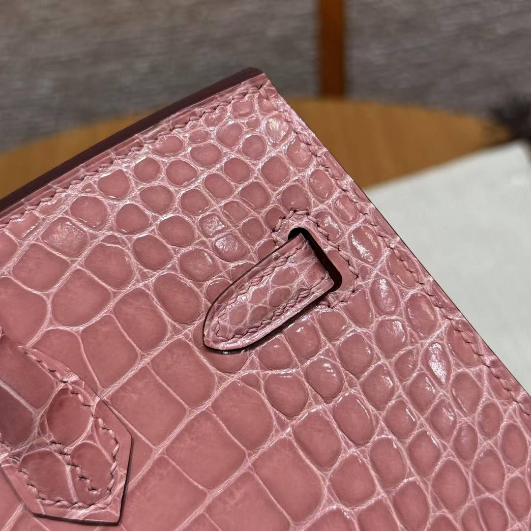 Hermes Birkin 20 Bag 1Q Rose Confetti Handmade In Bright American Alligator Leather Gold Hardware - Image 10