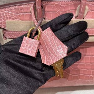 Hermes Birkin 20 Bag 1Q Rose Confetti Handmade In Bright American Alligator Leather Gold Hardware - Image 9