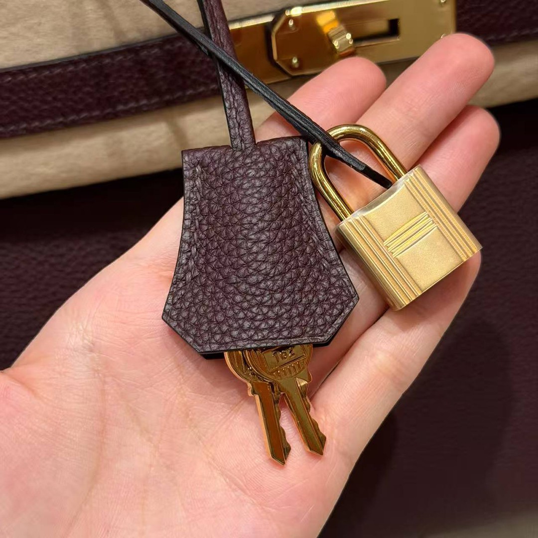 Hermes Birkin 30 Bag Handmade In Togo Calfskin Leather Gold Hardware 0G Rouge Sellier - Image 3