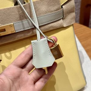 Hermes Birkin 30 Bag Handmade In Swift Calfskin Leather Gold Hardware 1Z Jaune Poussin 80 Girs Perle - Image 11