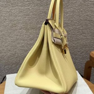 Hermes Birkin 30 Bag Handmade In Togo Calfskin Leather Gold Hardware 1Z Jaune Poussin - Image 27