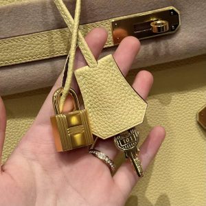 Hermes Birkin 30 Bag Handmade In Togo Calfskin Leather Gold Hardware 1Z Jaune Poussin - Image 13