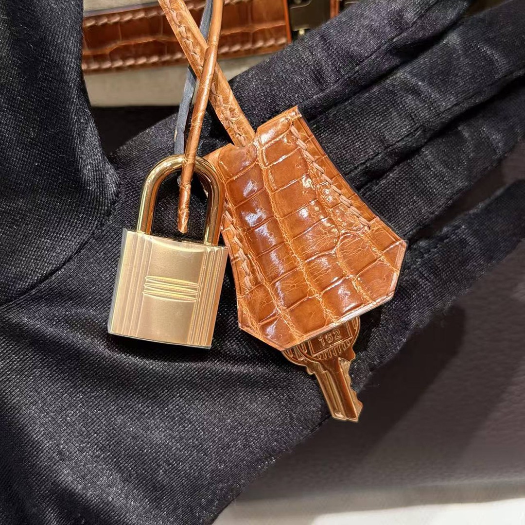Hermes Birkin 30 Bag Handmade In Togo Calfskin Leather Niloticus Crocodile Leather Gold Hardware 47 Chocolate 33 Miel - Image 9