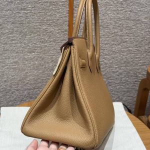 Hermes Birkin 30 Bag Handmade In Togo Calfskin Leather Gold Hardware 4B Biscuit - Image 19