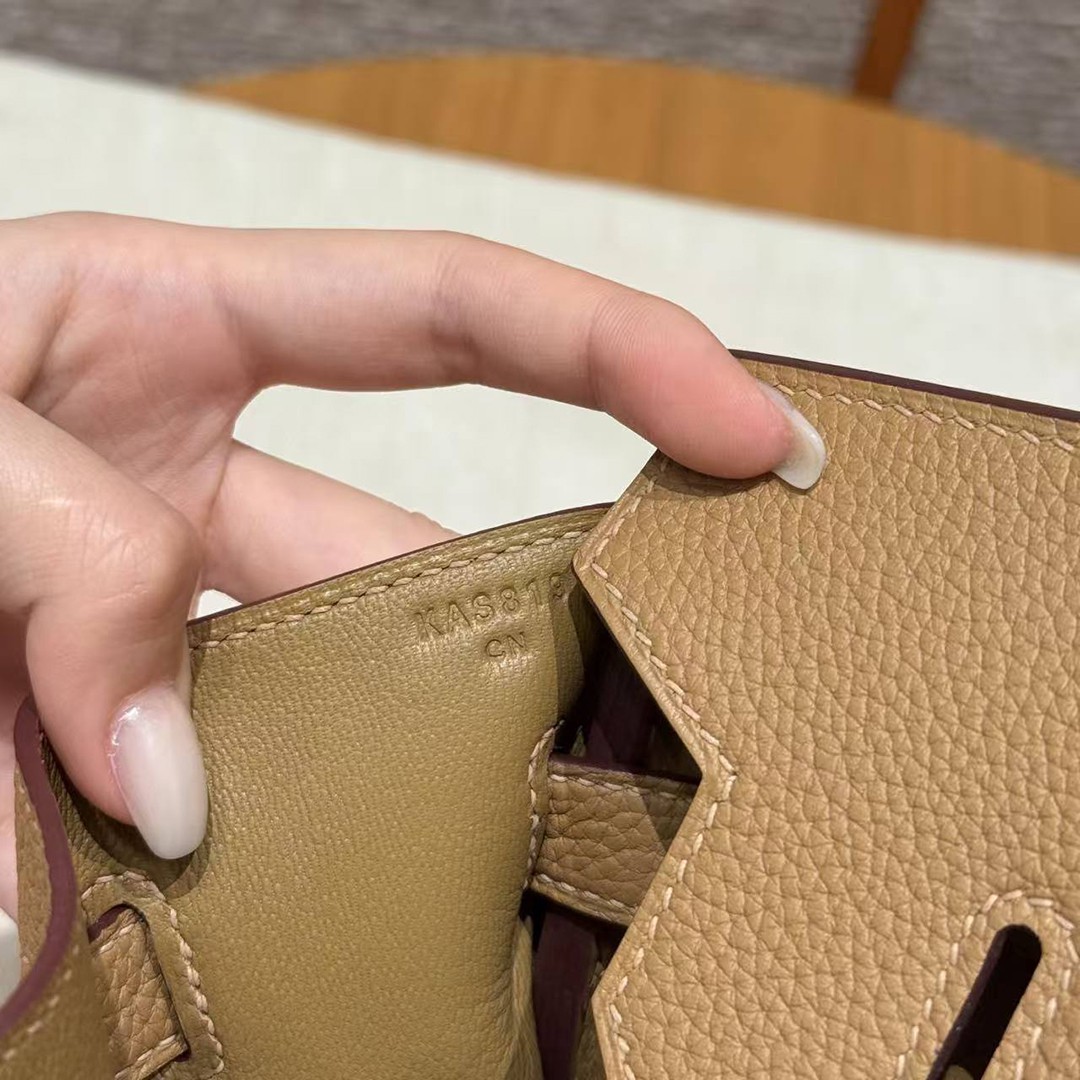 Hermes Birkin 30 Bag Handmade In Togo Calfskin Leather Gold Hardware 4B Biscuit - Image 15