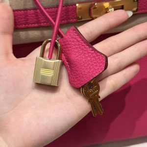 Hermes Birkin 30 Bag Handmade In Togo Calfskin Leather Gold Hardware 5J Fuchia - Image 6