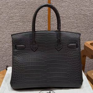 Hermes Birkin 30 Bag Handmade In Porosus Crocodile Leather From France Gold Hardware 88 Graphite - Image 26