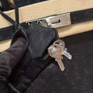 Hermes Birkin 30 Bag Handmade In KK Ostrich Leather from South Africa Silver Hardware 89 Noir - Image 10