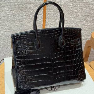 Alternative view of Hermes Birkin 30 Bag Handmade In Niloticus Crocodile Leather from Nile Gold Hardware 89 Noir
