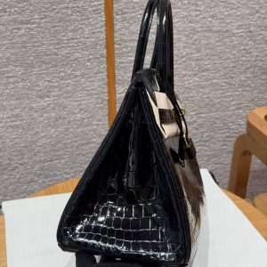 Hermes Birkin 30 Bag Handmade In Niloticus Crocodile Leather from Nile Gold Hardware 89 Noir - Image 23