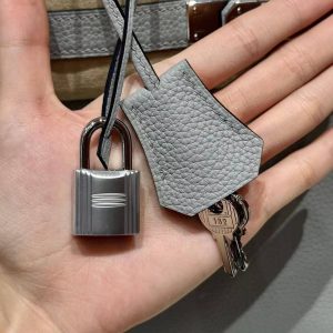 Hermes Birkin 30 Bag Handmade In Togo Calfskin Leather Silver Hardware 8U Blue Glacier - Image 3