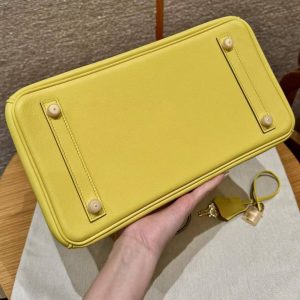 Hermes Birkin 30 Bag Handmade In Swift Calfskin Leather Gold Hardware 9R Lime - Image 15