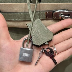 Hermes Birkin 30 Bag Handmade In Togo Calfskin Leather Silver Hardware Q1 Sauge - Image 8
