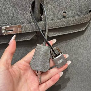 Hermes Birkin 40 Bag Handmade In Togo Calfskin Leather Silver Hardware 0L Girs Meyer - Image 9