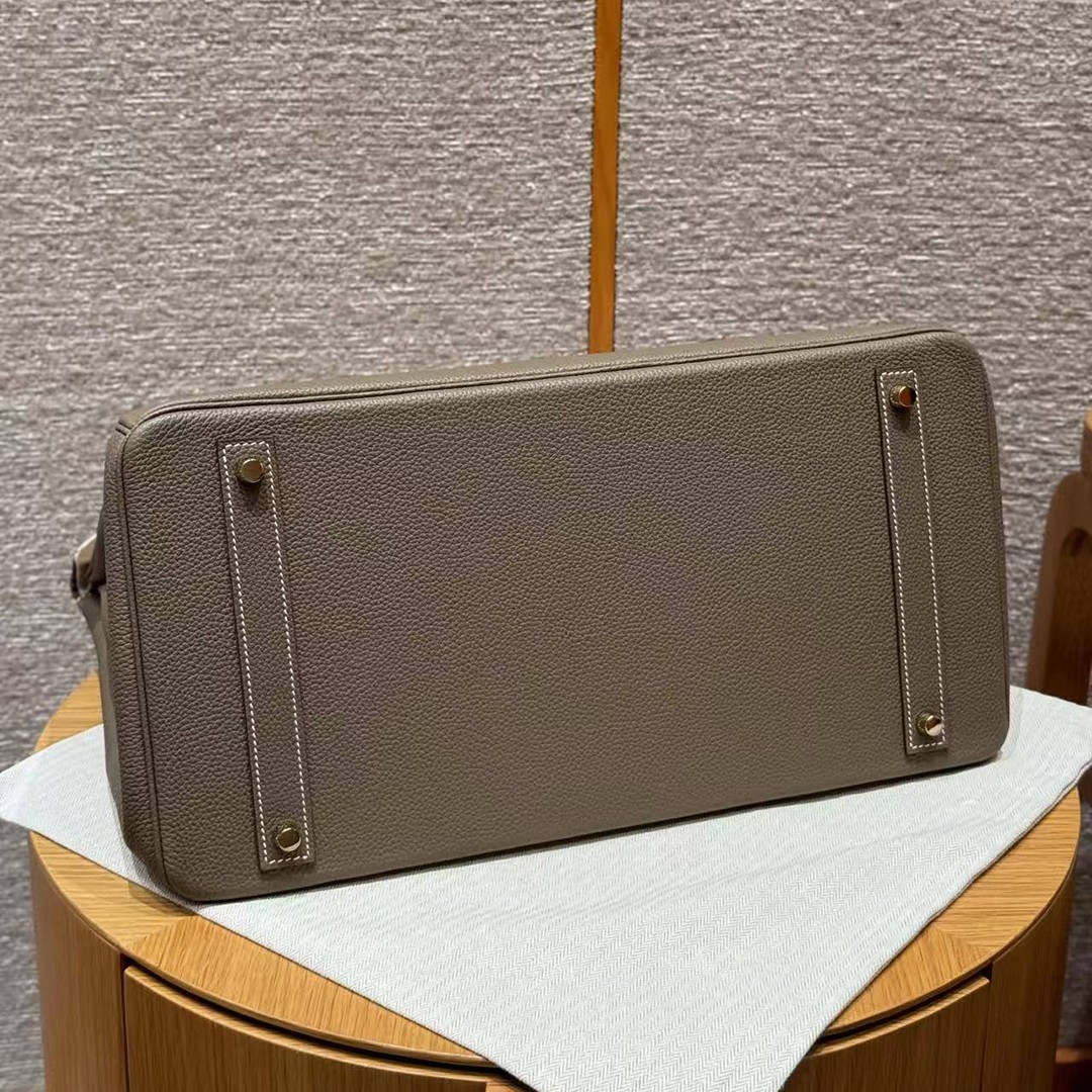 Hermes Birkin 40 Bag Handmade In Togo Calfskin Leather Gold Hardware 18 Etoupe - Image 17