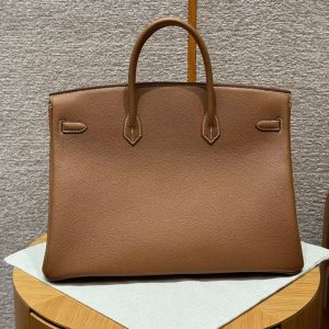 Alternative view of Hermes Birkin 40 Bag Handmade In Togo Calfskin Leather Gold Hardware 37 Gold