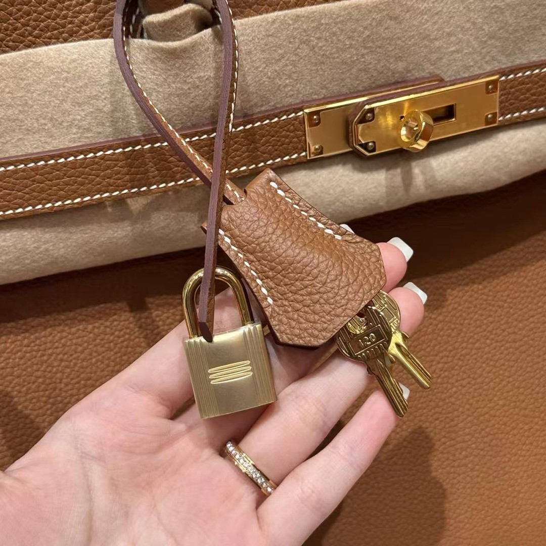 Hermes Birkin 40 Bag Handmade In Togo Calfskin Leather Gold Hardware 37 Gold - Image 5