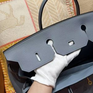 Hermes Birkin 40 Bag Handmade In Togo Calfskin Leather Gold Hardware J7 Blue Lin - Image 14