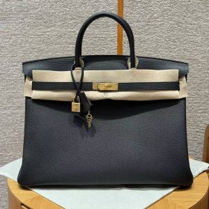 Alternative view of Hermes Birkin 40 Bag Handmade In Togo Calfskin Leather Gold Hardware Noir