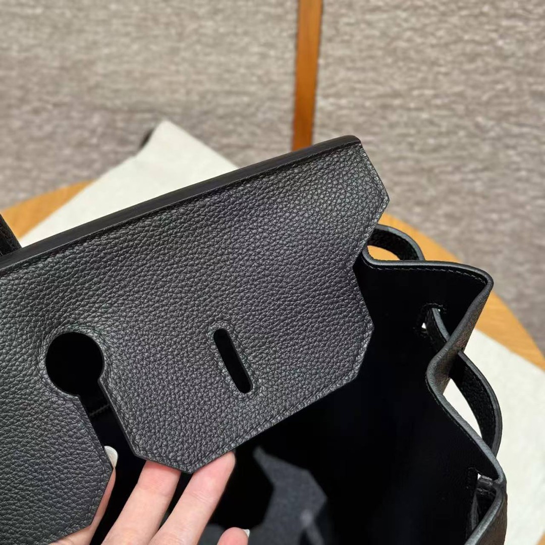 Hermes Birkin 40 Bag Handmade In Togo Calfskin Leather Gold Hardware Noir - Image 10