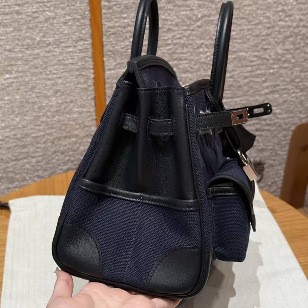Hermes Birkin Cargo 25 Bag Handmade In Swift Calfskin Leather And Canvas Silver Hardware 7U Blue Navy 89 Noir - Image 10
