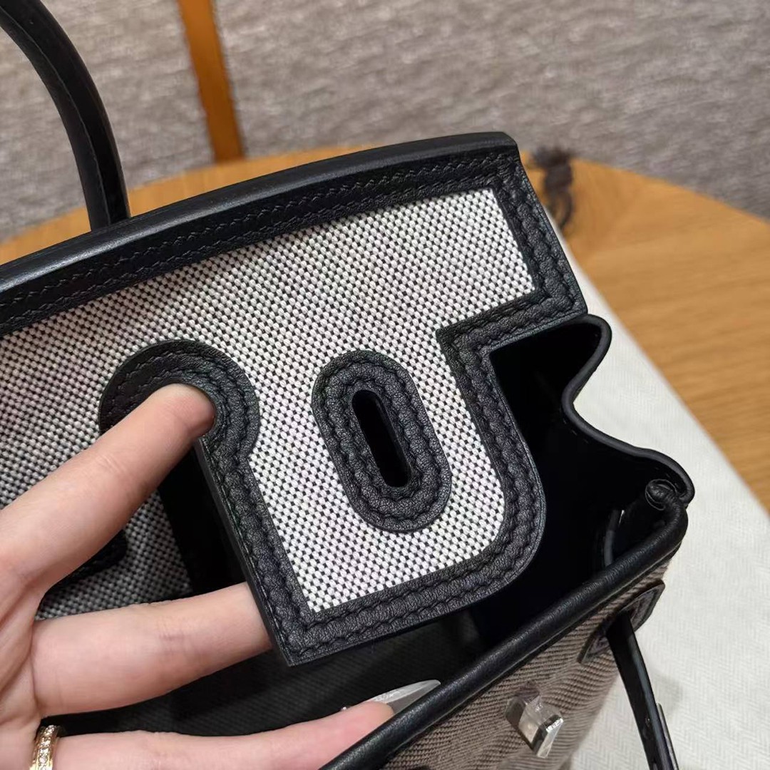 Hermes Birkin Cargo 25 Bag Handmade In Swift Calfskin Leather And Canvas Silver Hardware Ecru Noir - Image 9
