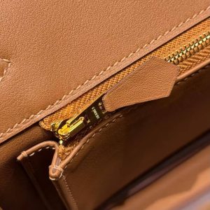 Hermes Birkin Grizzly 25 Bag Handmade In Swift Calfskin Leather And Grizzly Gold Hardware 37 Gold - Image 9