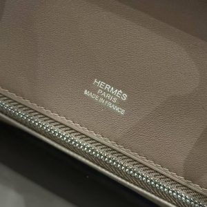 Hermes Birkin Grizzly 25 Bag Handmade In Grizzly and Swift Calfskin Leather Silver Hardware 18 Etoupe - Image 14