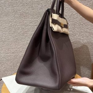 Hermes Birkin Hac 40 Bag Handmade In Togo Calfskin Leather Gold Hardware 47 Chocolat - Image 11