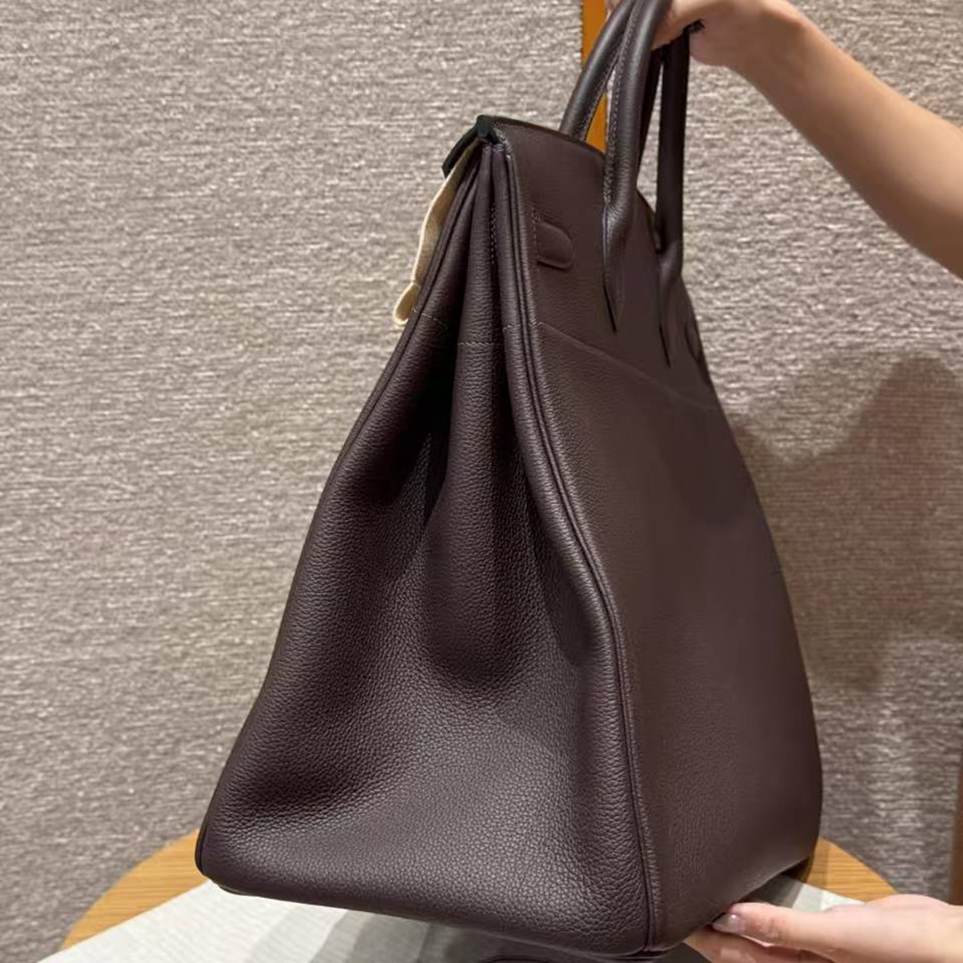 Hermes Birkin Hac 40 Bag Handmade In Togo Calfskin Leather Gold Hardware 47 Chocolat - Image 10