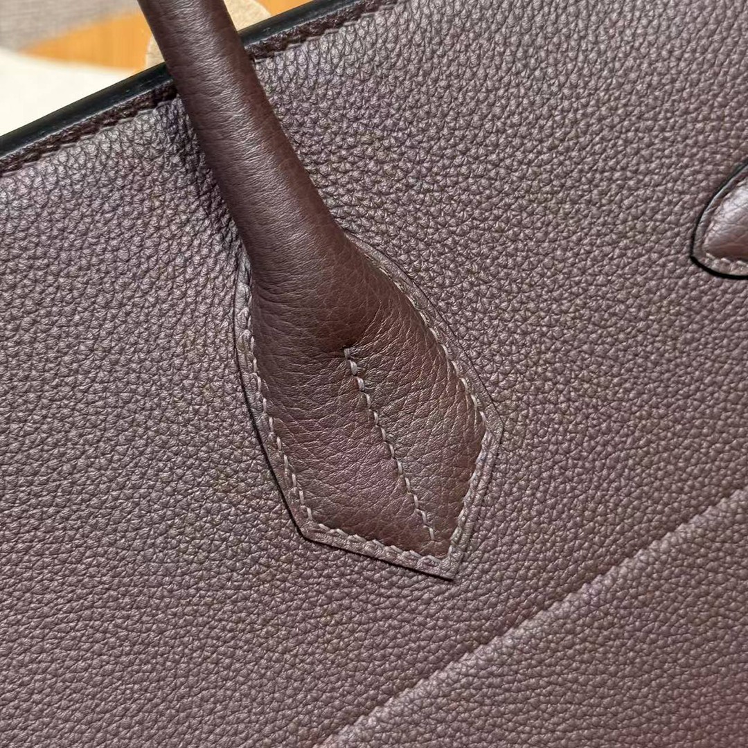 Hermes Birkin Hac 40 Bag Handmade In Togo Calfskin Leather Gold Hardware 47 Chocolat - Image 6