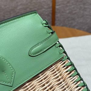 Hermes Birkin Picnic 25 Bag Handmade In Swift Calfskin Leather Silver Hardware 3i Vert Criquet - Image 9