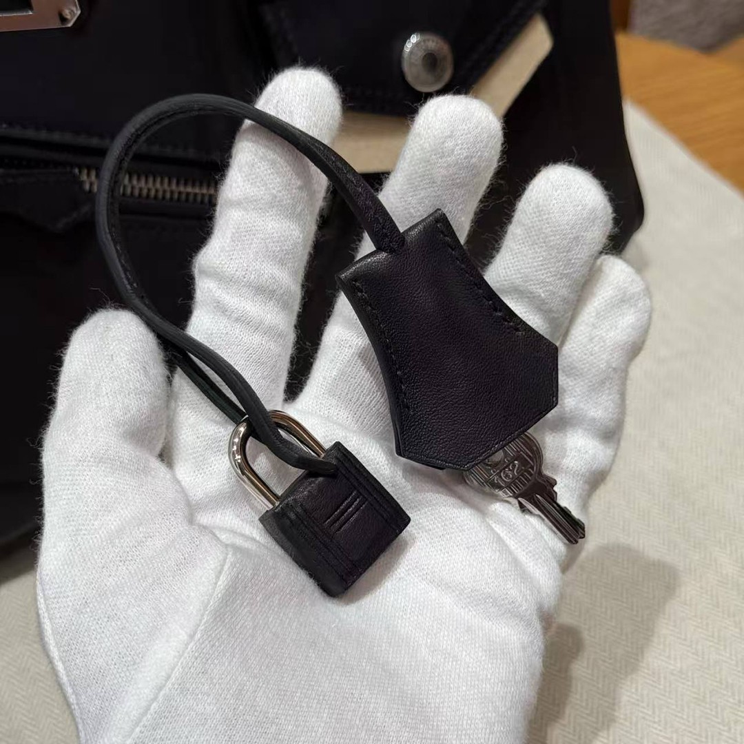 Hermes Birkin Rock 25 Bag Handmade In Volupto Calfskin Leather And Canvas Silver Hardware 89 Noir - Image 13