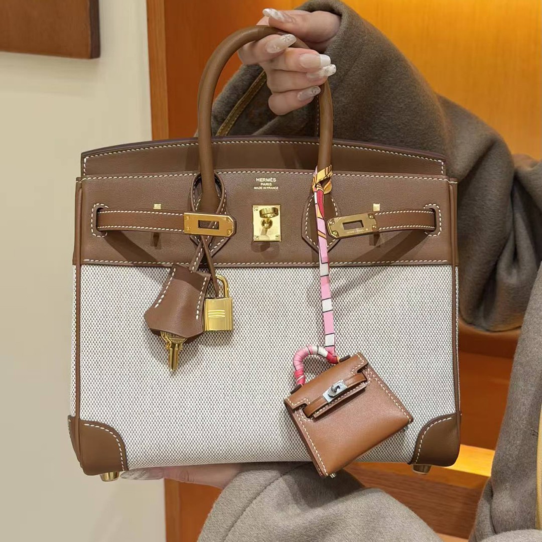 Hermes Birkin Toile H 25 Bag Handmade In Swift Calfskin Leather And Canvas Gold Hardware 37 Gold - Image 4