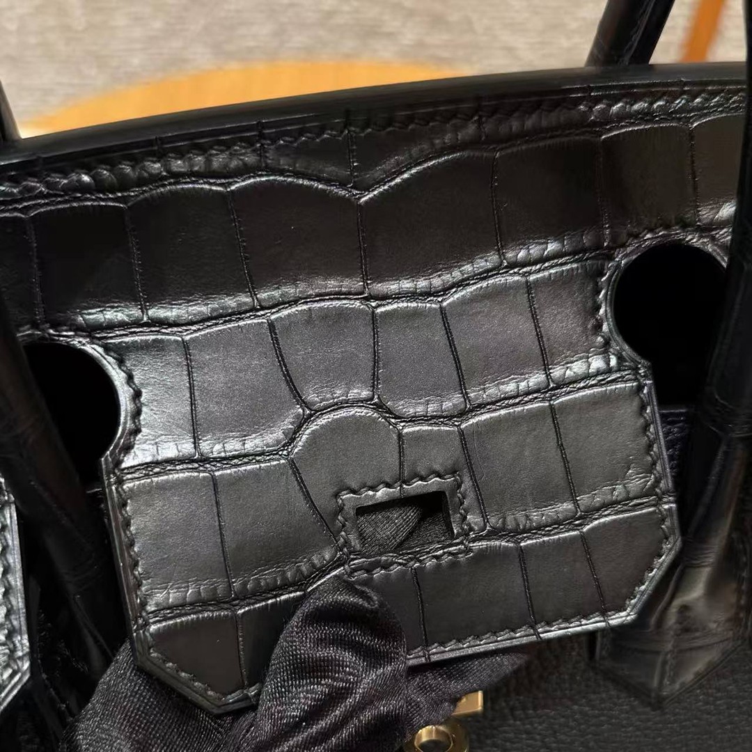 Hermes Birkin Touch 30 Bag Handmade In Togo Calfskin Leather And Matte Alligator Leather Gold Hardware 89 Noir - Image 4