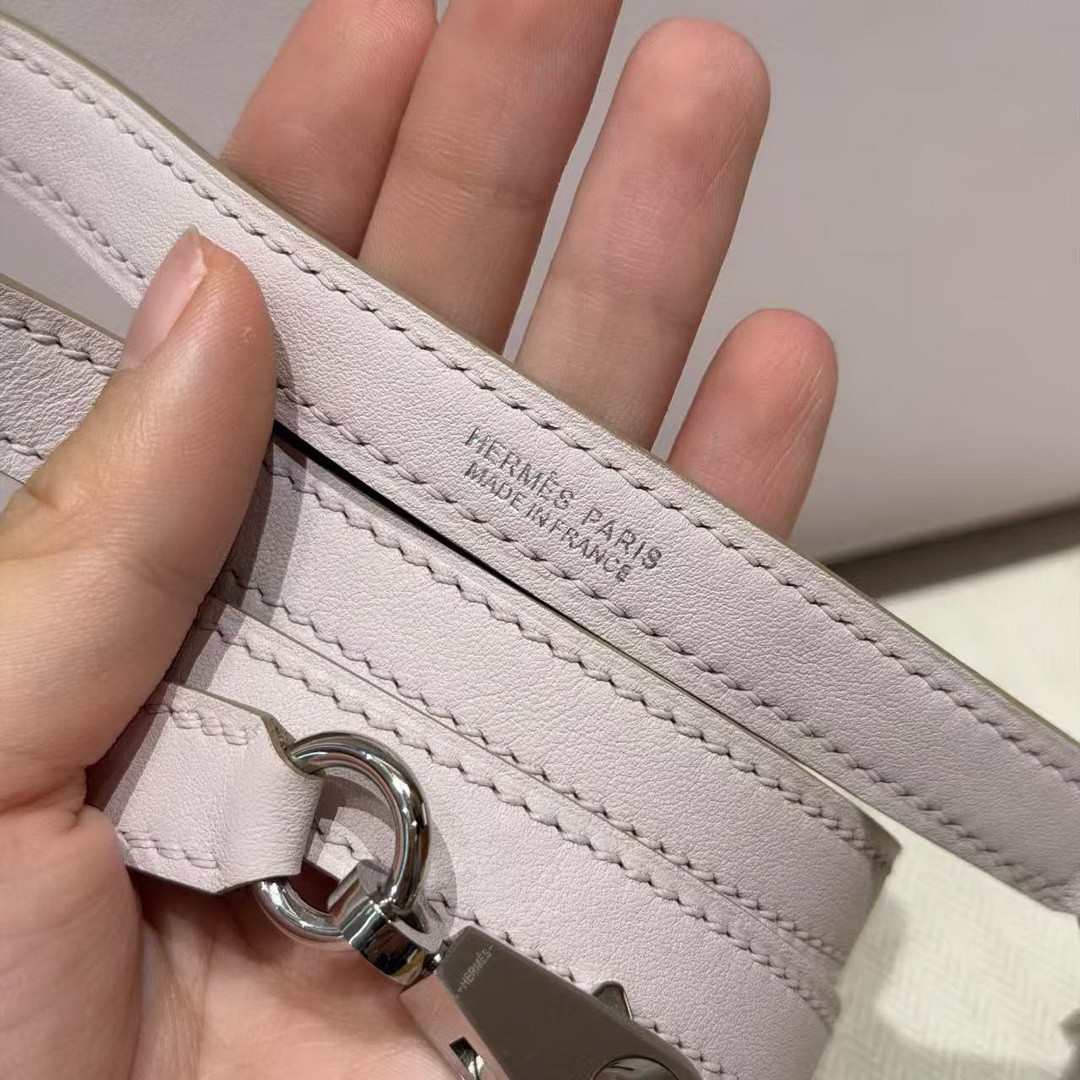 Hermes Bolide 27 Bag Handmade In Swift Calfskin Leather Silver Hardware 09 Mauve Pale - Image 5