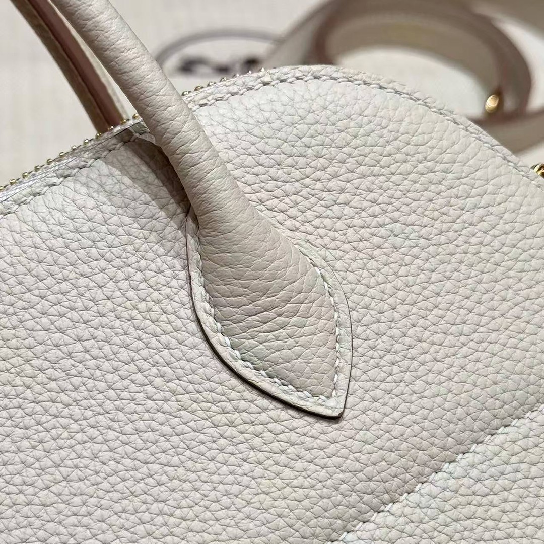 Hermes Bolide 27 Bag Handmade In Togo Calfskin Leather Gold Hardware 10 Craie - Image 4
