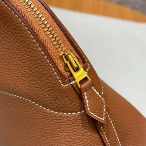 Hermes Bolide 27 Bag Handmade In Togo Calfskin Leather Gold Hardware 37 Gold - Image 4