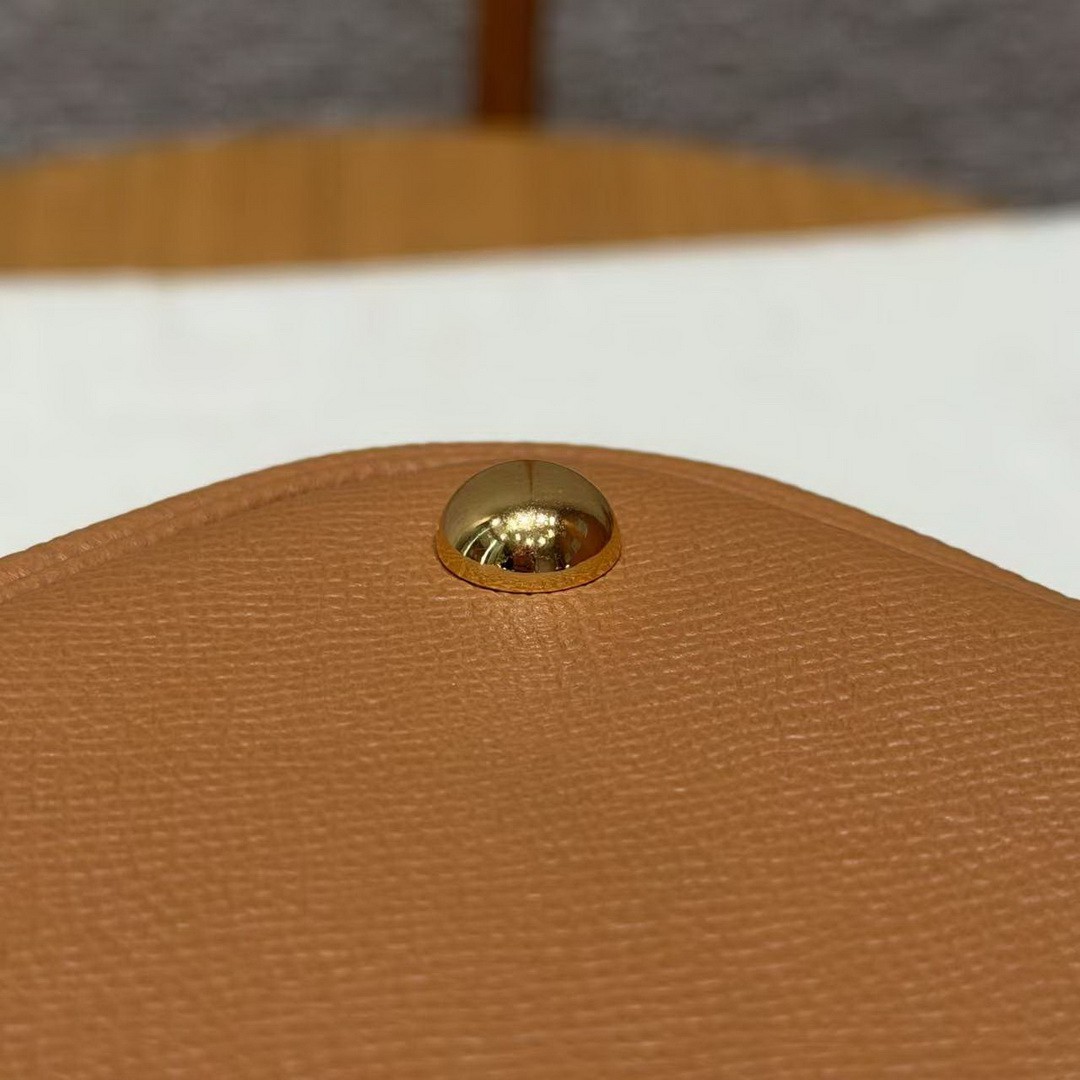 Hermes Bolide 31 Bag Handmade In Epsom Calfskin Leather Gold Hardware 37 Gold - Image 3