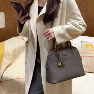 Hermes Bolide 31 Bag Handmade In Epsom Calfskin Leather Gold Hardware 8F Gris Etain - Image 4