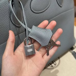Hermes Bolide 31 Bag Handmade In Taurillo Clemence Calfskin Leather Silver Hardware J7 Blue Lin - Image 7