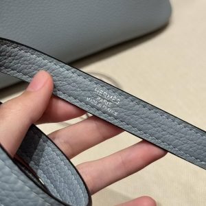 Hermes Bolide 31 Bag Handmade In Taurillo Clemence Calfskin Leather Silver Hardware J7 Blue Lin - Image 3
